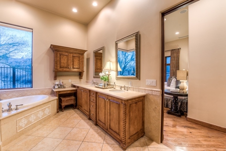 Ahwatukee Phoenix Az Mountain Home For Sale At Auction - image 19