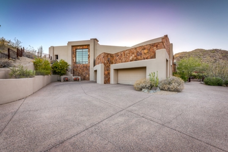 Ahwatukee Phoenix Az Mountain Home For Sale At Auction - image 4