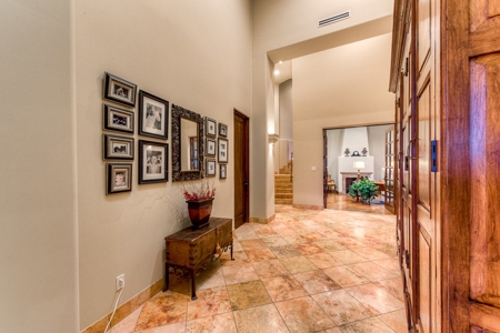 Ahwatukee Phoenix Az Mountain Home For Sale At Auction - image 13