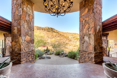 Ahwatukee Phoenix Az Mountain Home For Sale At Auction - image 10