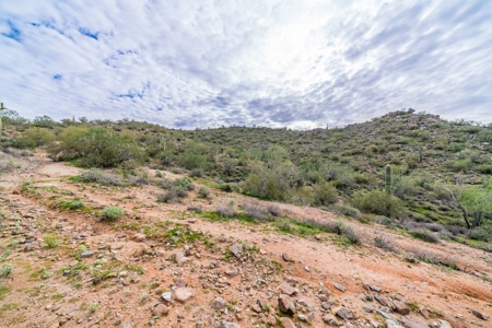 31.7 Acres Gold Canyon Az Mountain Top Lots For Sale - image 7