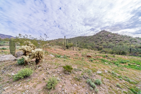 31.7 Acres Gold Canyon Az Mountain Top Lots For Sale - image 11