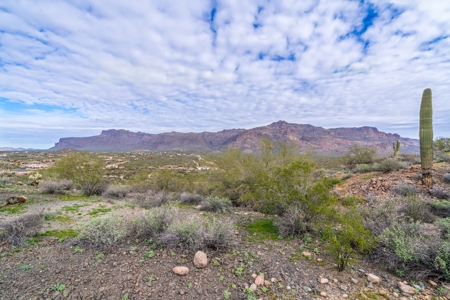 31.7 Acres Gold Canyon Az Mountain Top Lots For Sale - image 9