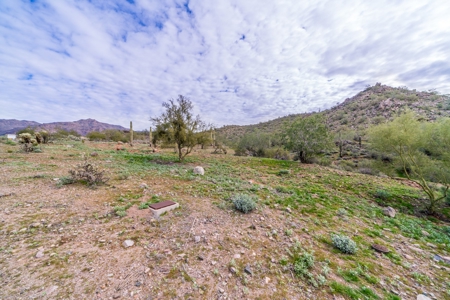 31.7 Acres Gold Canyon Az Mountain Top Lots For Sale - image 23