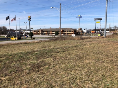 Prime Interstate Development Parcels For Sale Franklin KY - image 1