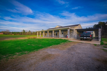 Country Home With Land outside of Nacogdoches TX Cushing ISD - image 21