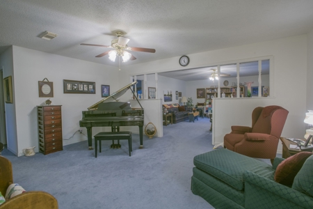 Country Home With Land outside of Nacogdoches TX Cushing ISD - image 13