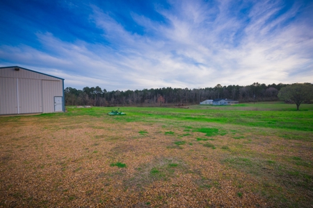 Country Home With Land outside of Nacogdoches TX Cushing ISD - image 23