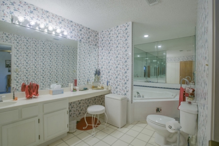 Country Home With Land outside of Nacogdoches TX Cushing ISD - image 16
