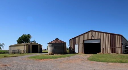 Oklahoma Property For Sale Indoor Arena Multi Purpose Land - image 17