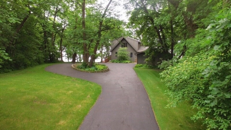 Outstanding Battle Lake/Dalton Area Lake Home Auction - image 4