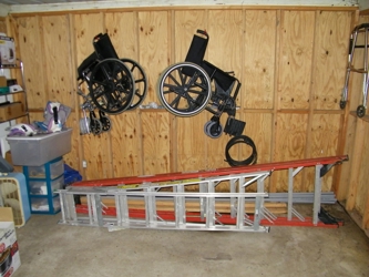 alt=