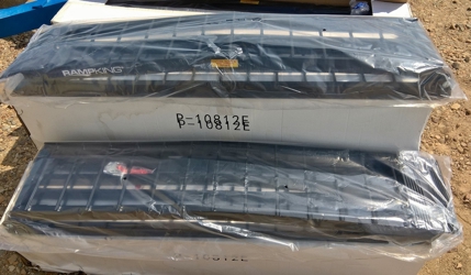 alt=