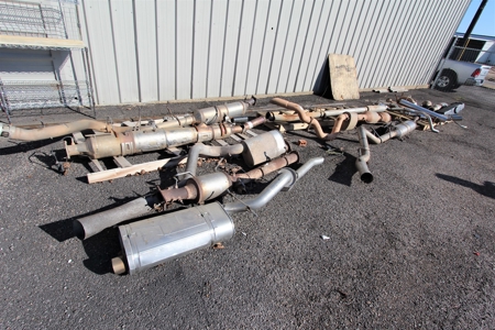69829 - image 2