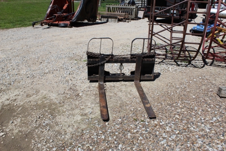 254056 - image 1